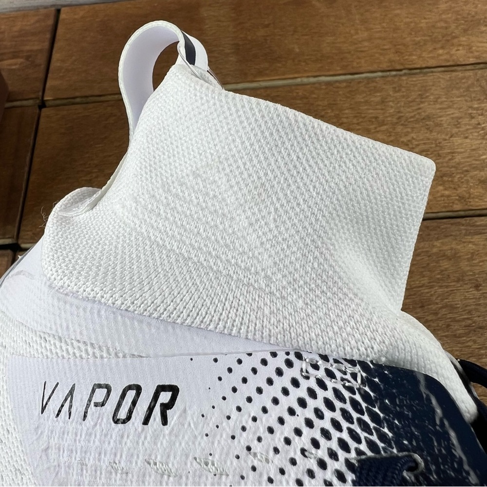 Nike Vapor Untouchable 3 White Navy Football Cleats - Picture 11 of 16